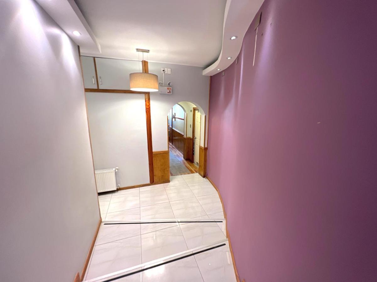 プンタアレナスIncredible Downtown Duplex With Interior Backyardアパートメント エクステリア 写真