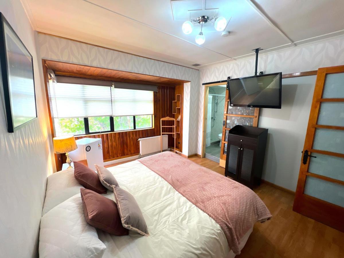 プンタアレナスIncredible Downtown Duplex With Interior Backyardアパートメント エクステリア 写真