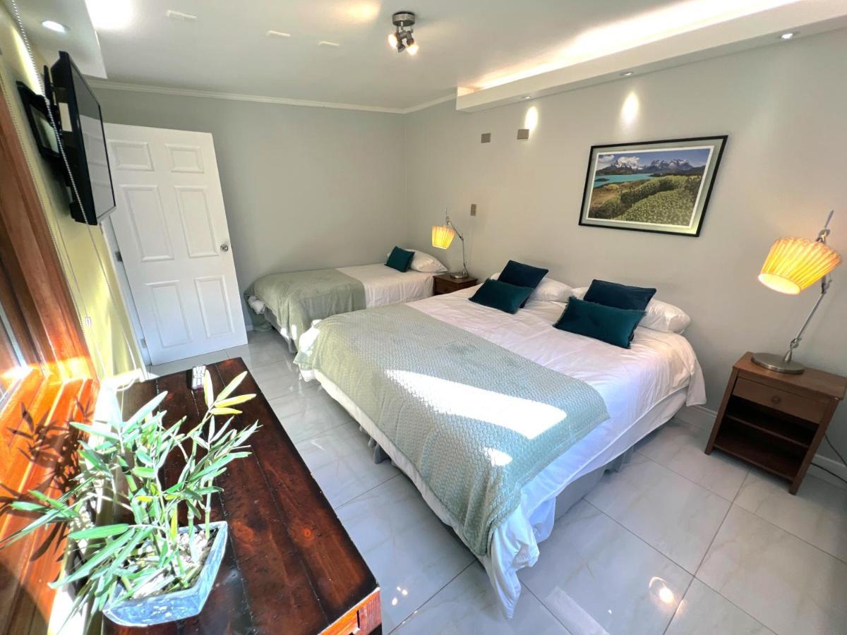 プンタアレナスIncredible Downtown Duplex With Interior Backyardアパートメント エクステリア 写真