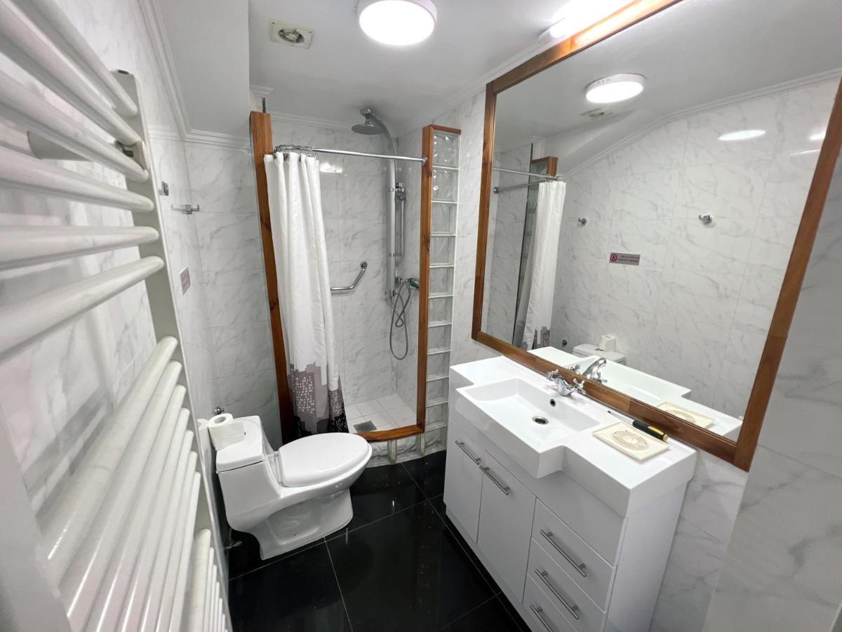 プンタアレナスIncredible Downtown Duplex With Interior Backyardアパートメント エクステリア 写真