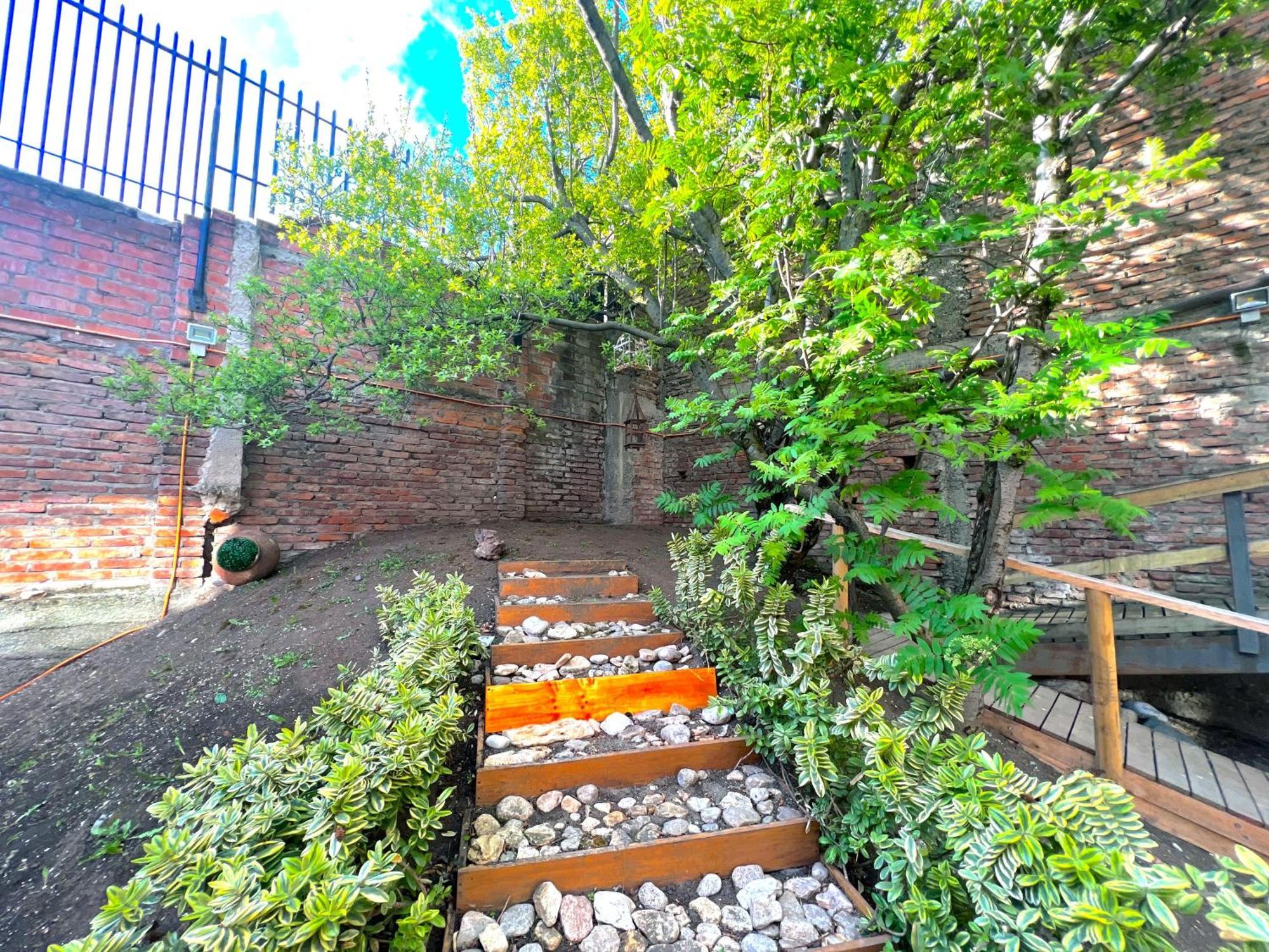 プンタアレナスIncredible Downtown Duplex With Interior Backyardアパートメント エクステリア 写真
